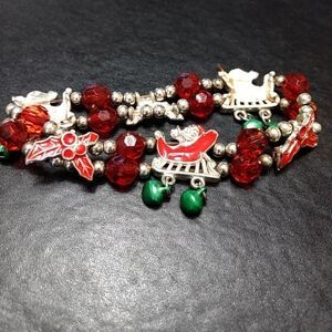 Christmas beaded charm bracelet 7.25"